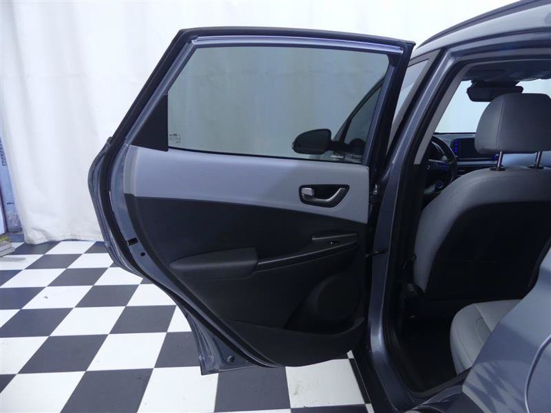 Used 2019 Hyundai Kona Ultimate AWD/4WD image 27