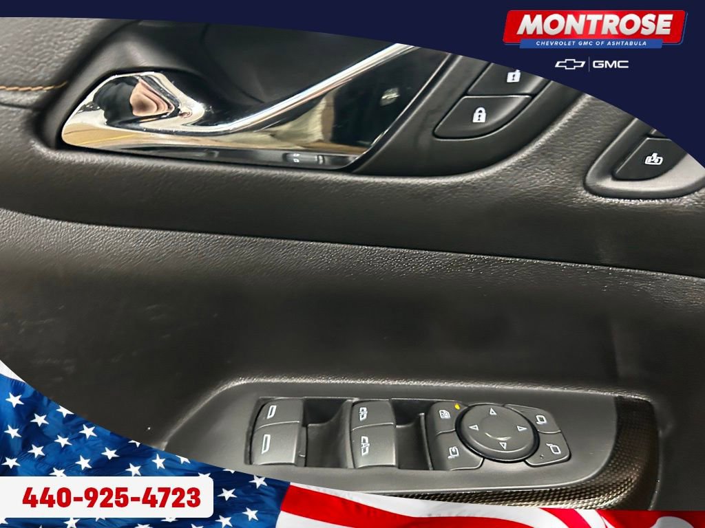 Used 2023 GMC Acadia AT4 w/ Technology Package image 10