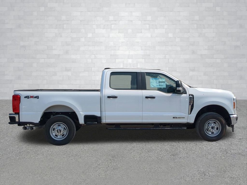 Used 2025 Ford F250 XL image 3