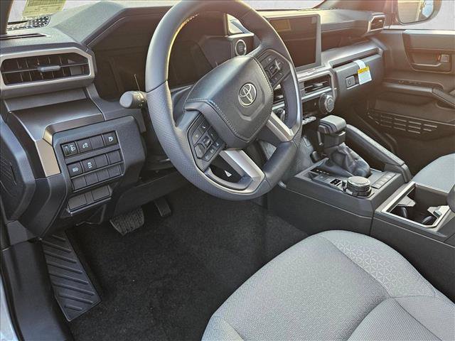 New 2026 Toyota 4Runner SR5 AWD/4WD image 3