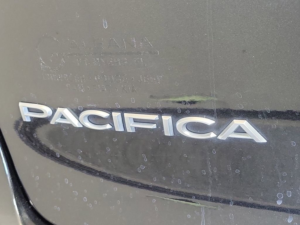 Used 2021 Chrysler Pacifica Pinnacle AWD/4WD image 8