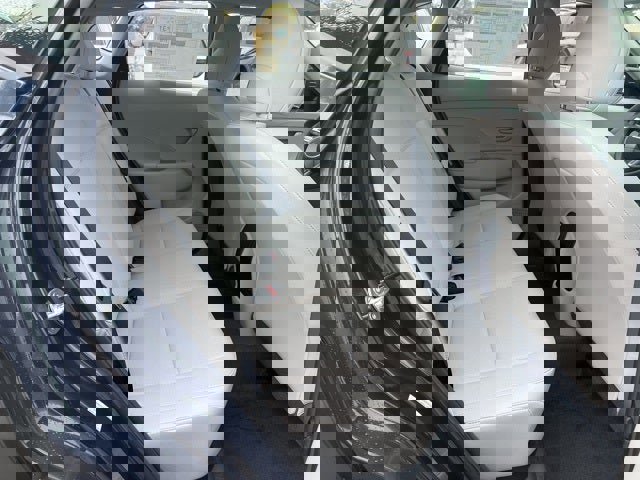 New 2026 Hyundai Kona SE image 21