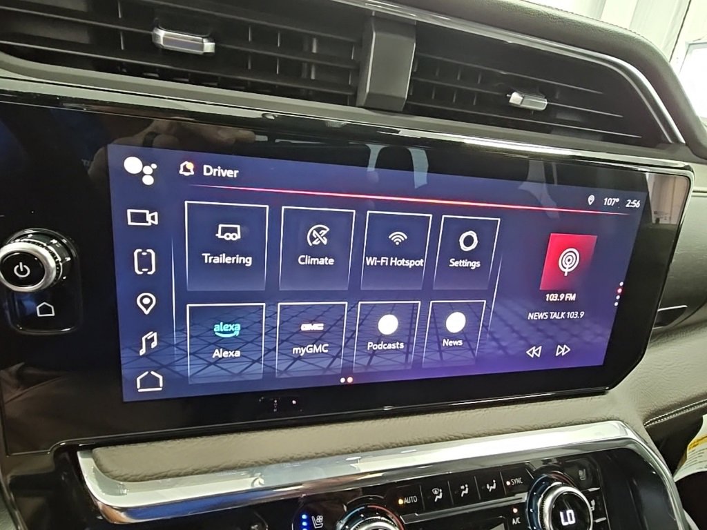 New 2025 GMC Sierra 1500 Denali w/ Denali Reserve Package image 17