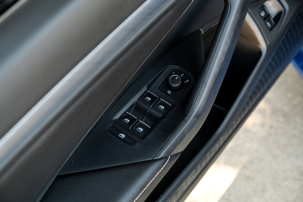 Used 2022 Volkswagen Jetta SE FWD image 56