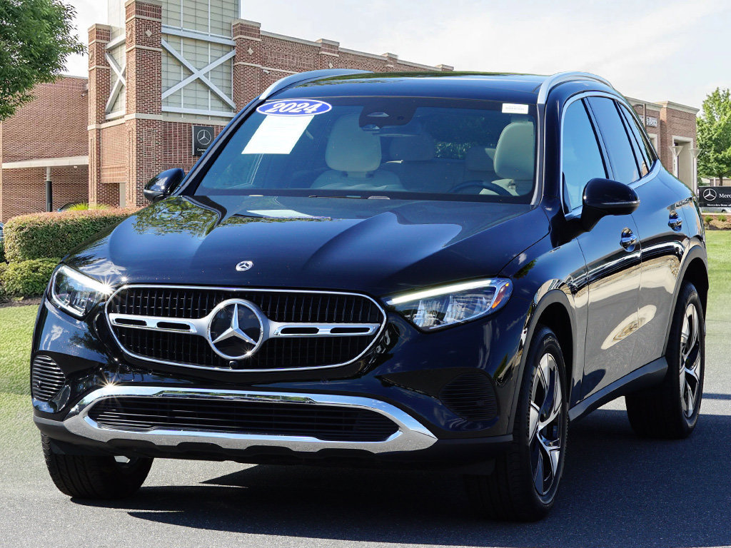 Certified 2024 Mercedes-Benz GLC 300 4MATIC image 4