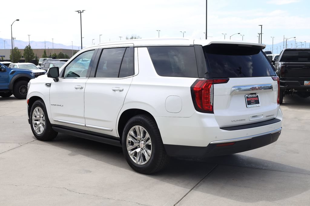 Used 2022 GMC Yukon Denali w/ Denali Ultimate Package AWD/4WD image 4