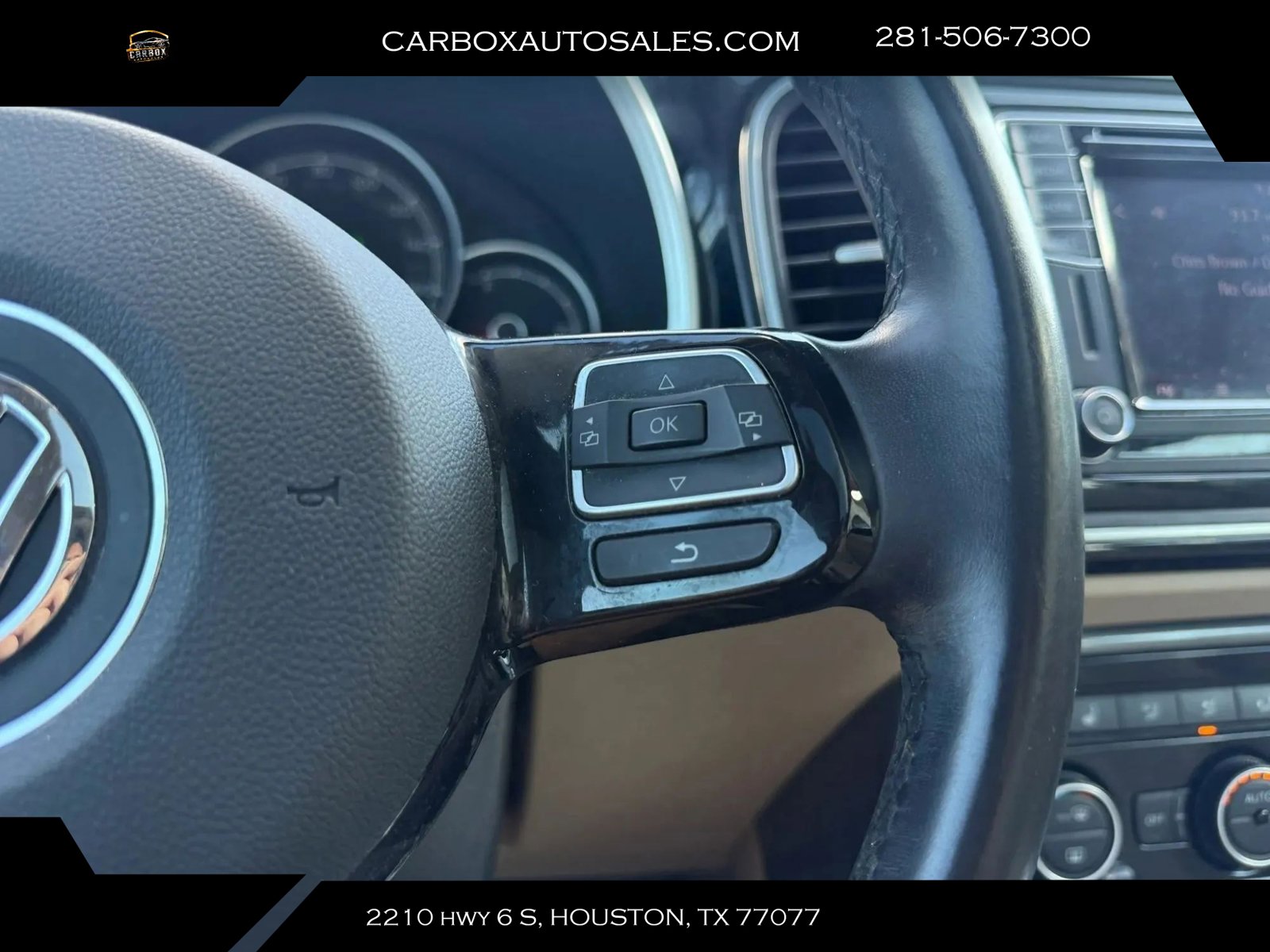 Used 2018 Volkswagen Beetle 2.0T SE FWD image 12