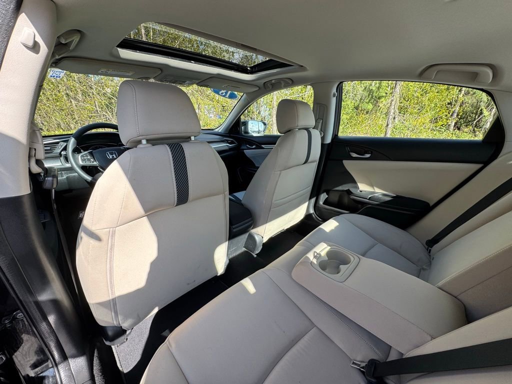 Used 2018 Honda Civic EX image 9
