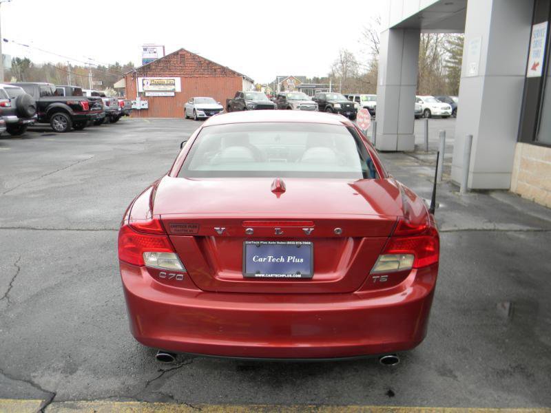 Used 2012 Volvo C70 T5 w/ Climate Pkg FWD image 12