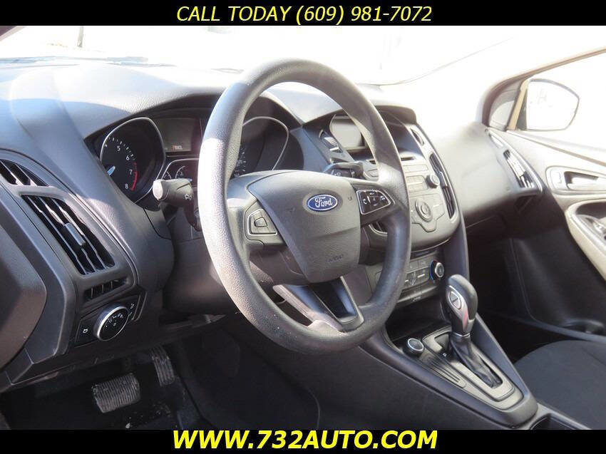 Used 2016 Ford Focus S image 19