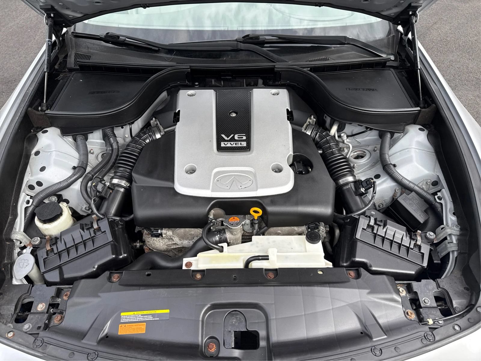 Used 2015 INFINITI Q40 AWD w/ Moonroof Package image 11