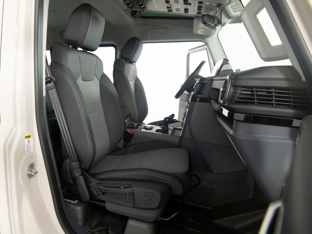 Used 2026 INEOS Grenadier Trialmaster Edition AWD/4WD image 31