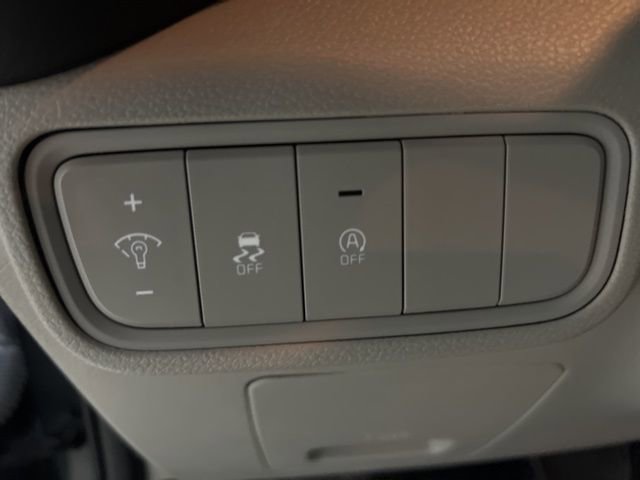 Used 2023 Kia Soul LX w/ LX Technology Package image 18