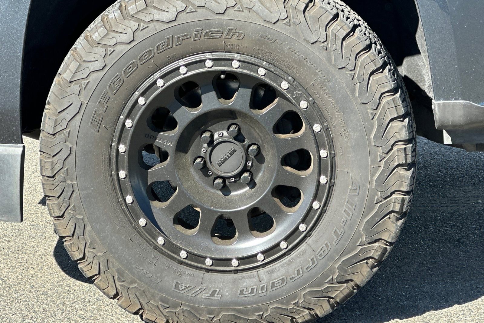 Used 2020 Chevrolet Colorado LT w/ LT Convenience Package image 24