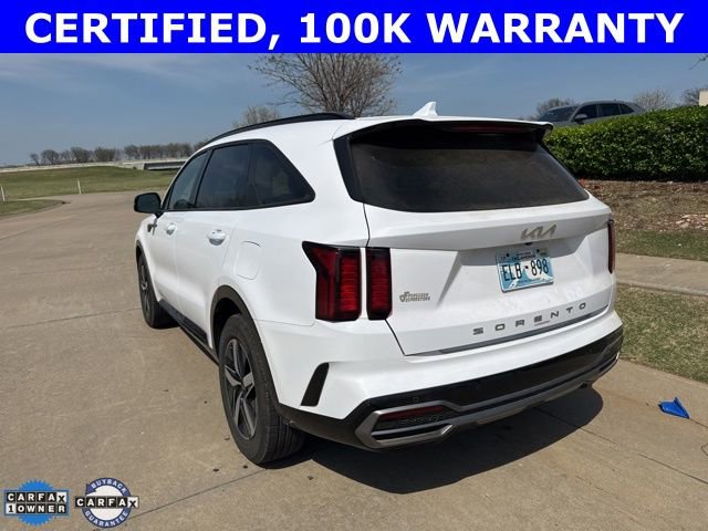 Certified 2022 Kia Sorento S w/ Panoramic Sunroof Package image 5