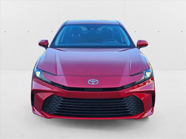 Used 2025 Toyota Camry LE image 2