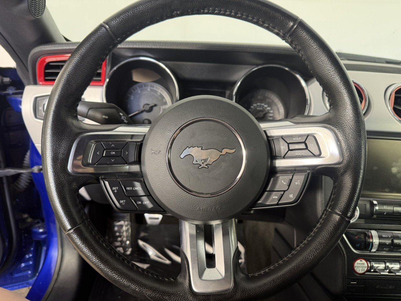 Used 2015 Ford Mustang GT Premium RWD image 19