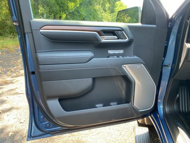 New 2026 GMC Sierra 1500 Denali w/ Denali Reserve Package image 12