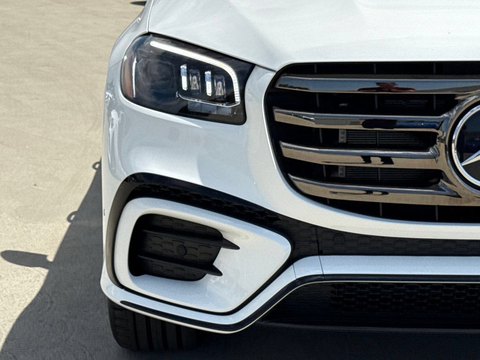 New 2026 Mercedes-Benz GLS 450 4MATIC image 7