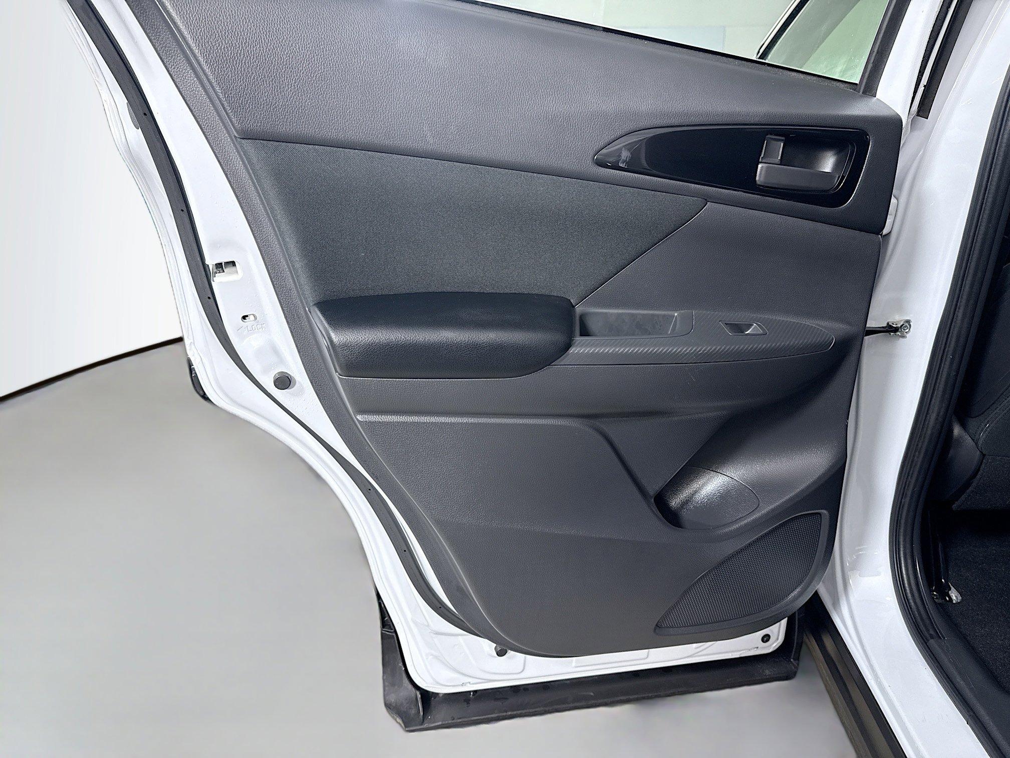 Used 2023 Mitsubishi Eclipse Cross LE image 26