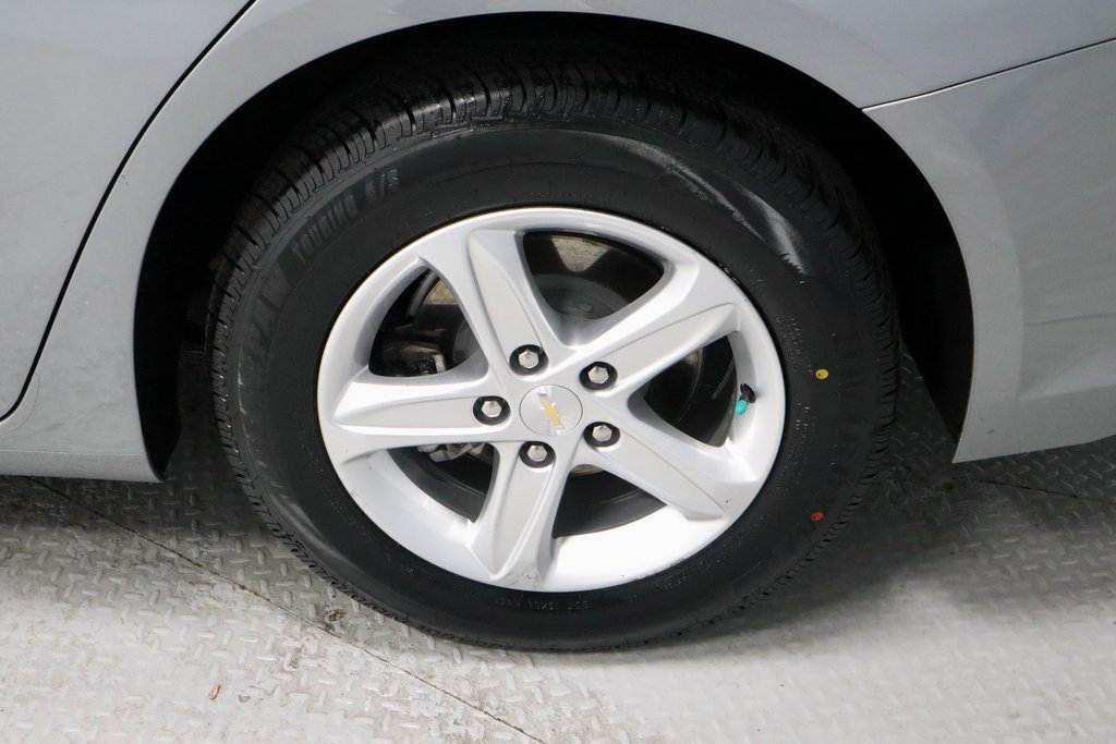 Used 2024 Chevrolet Malibu LT image 19