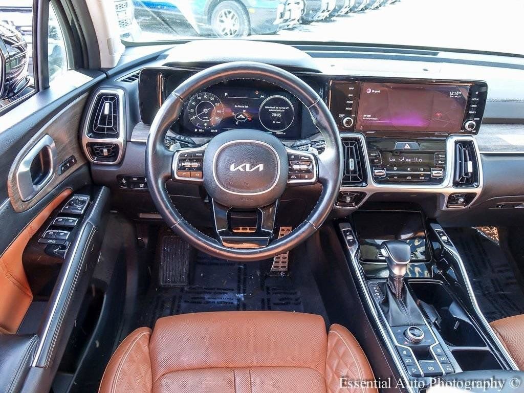 Used 2022 Kia Sorento SX Prestige w/ Rust Color Package image 14
