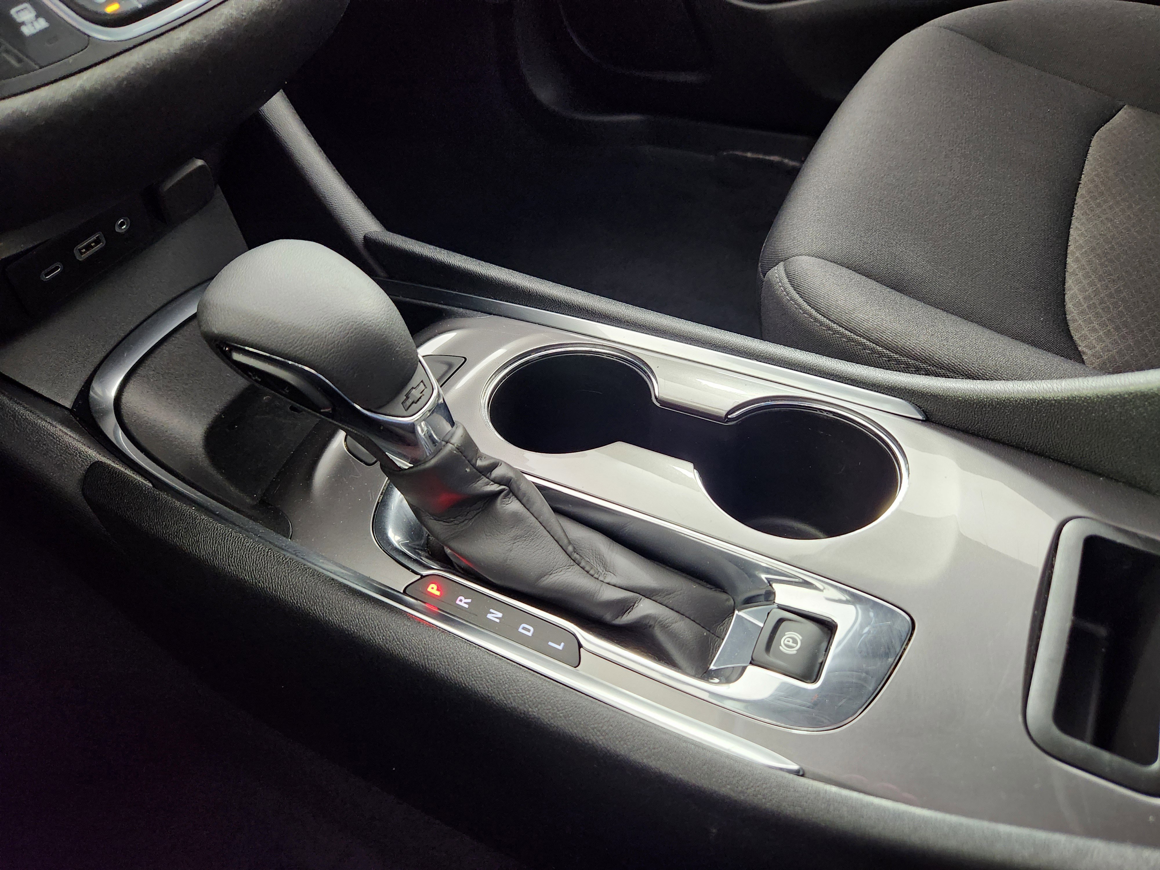 Used 2025 Chevrolet Malibu LT FWD image 25