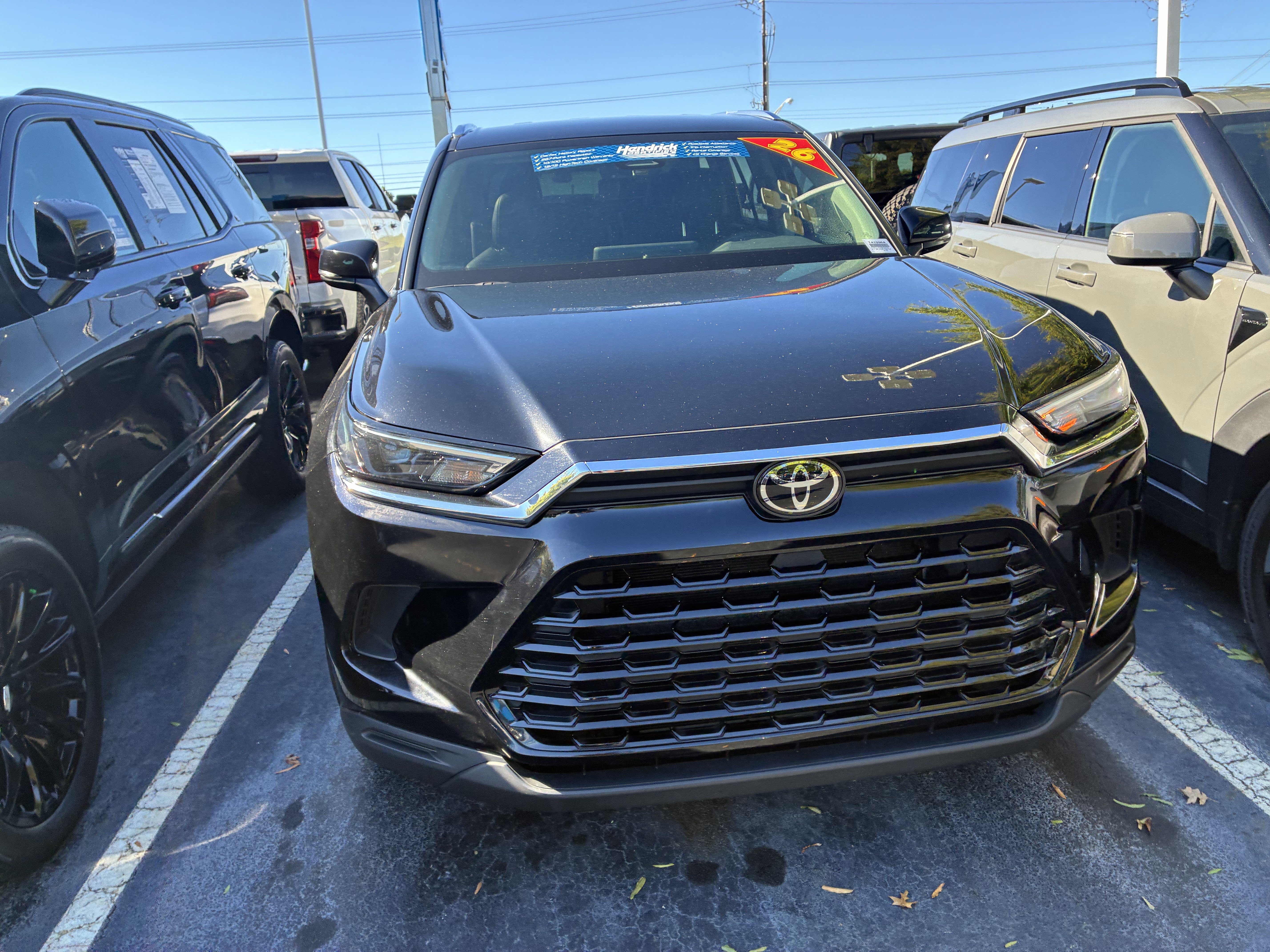 Used 2026 Toyota Grand Highlander FWD image 2