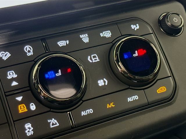 New 2026 Land Rover Defender 110 OCTA AWD/4WD image 23