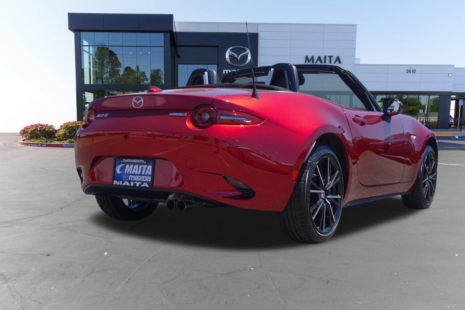 New 2026 MAZDA MX-5 Miata Grand Touring w/ Weather Package RWD image 3