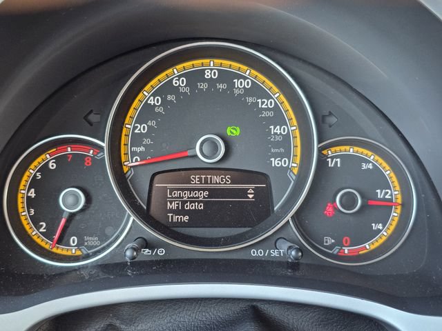 Used 2017 Volkswagen Beetle 1.8T Dune FWD image 31