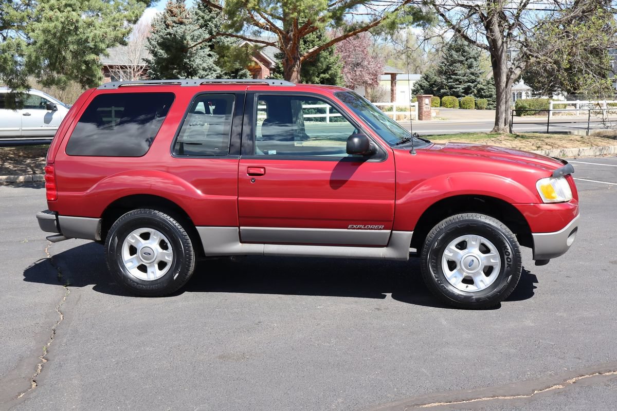 Used 2001 Ford Explorer Sport AWD/4WD image 3