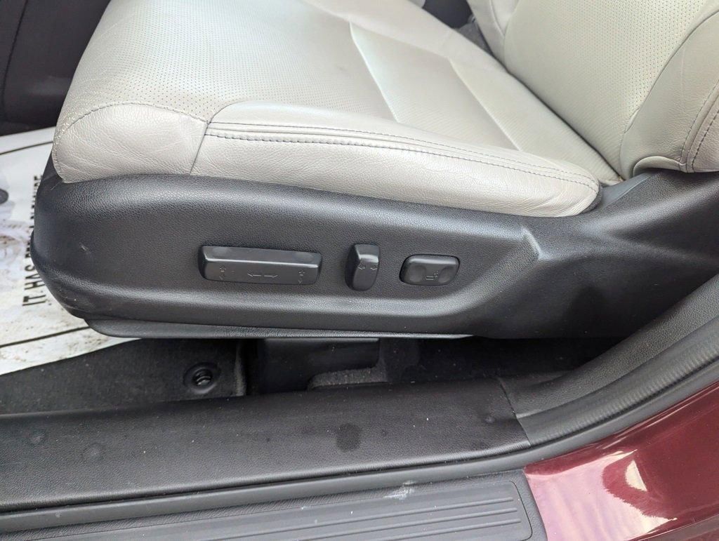 Used 2016 Honda CR-V EX-L image 11
