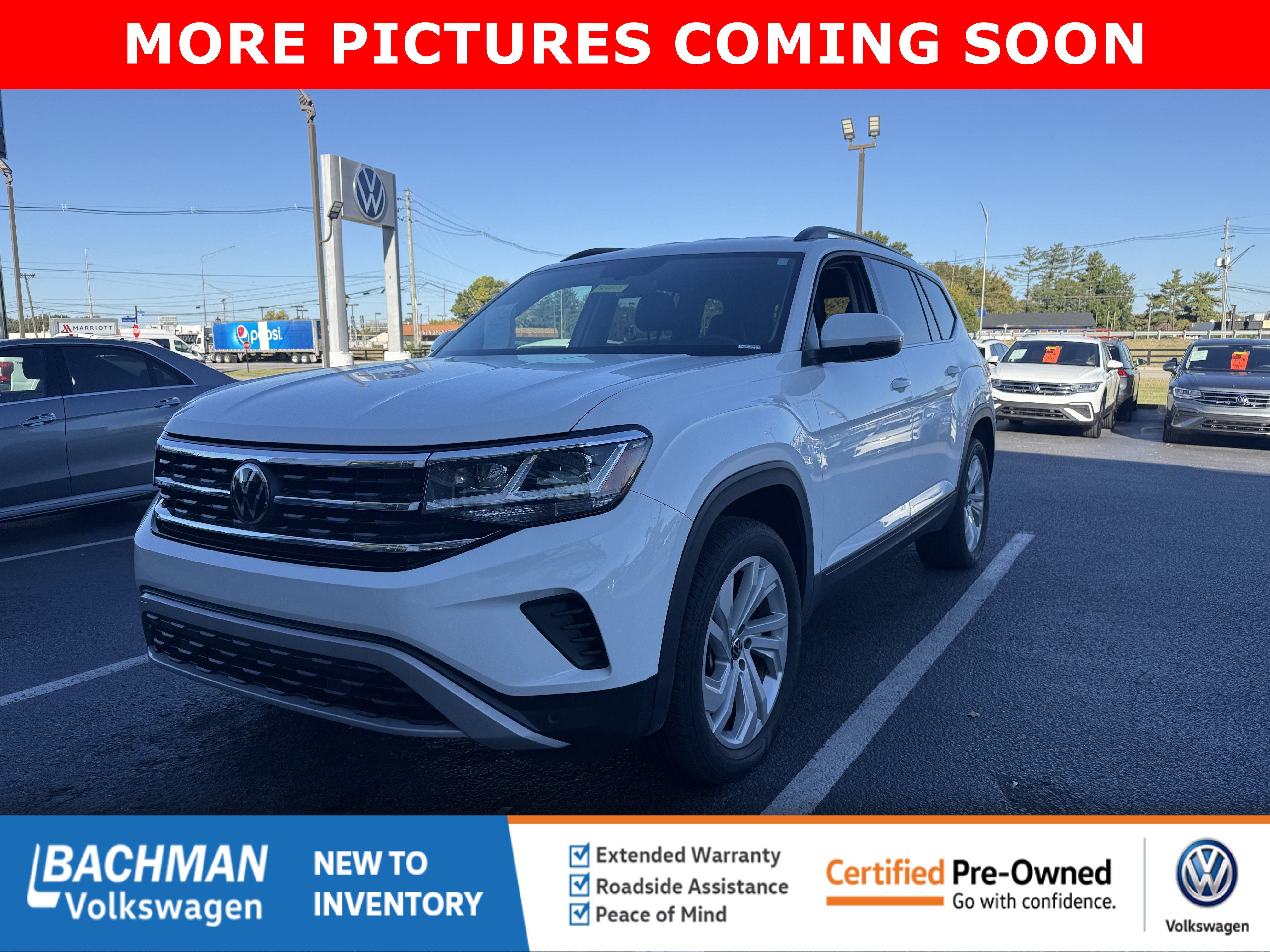 Used 2023 Volkswagen Atlas SE FWD image 3