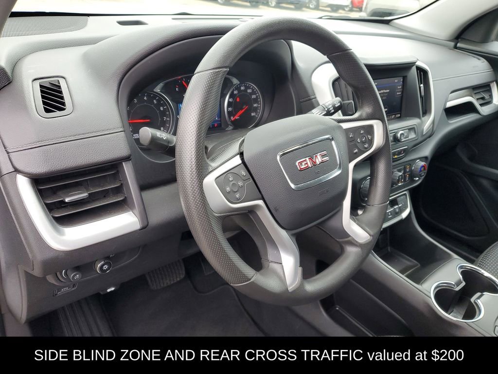 Used 2023 GMC Terrain SLE w/ Driver Convenience Package image 9