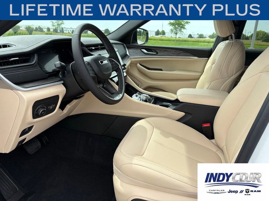 New 2026 Jeep Grand Cherokee L Limited AWD/4WD image 7