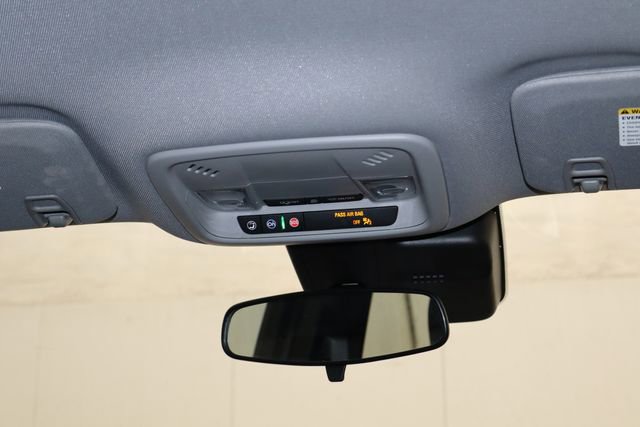 Used 2023 Chevrolet Malibu LT image 28