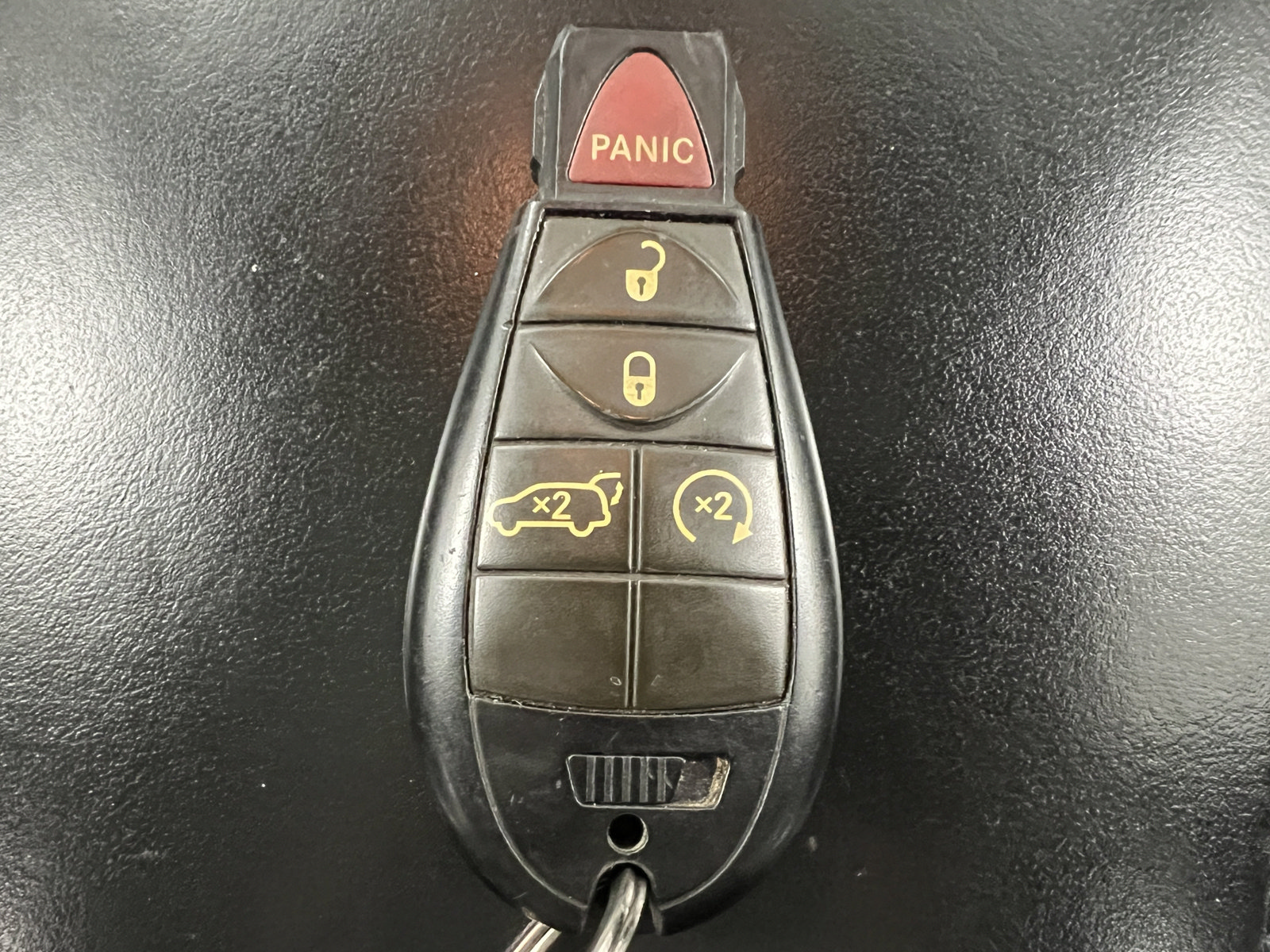 Used 2011 Jeep Grand Cherokee Overland AWD/4WD image 35