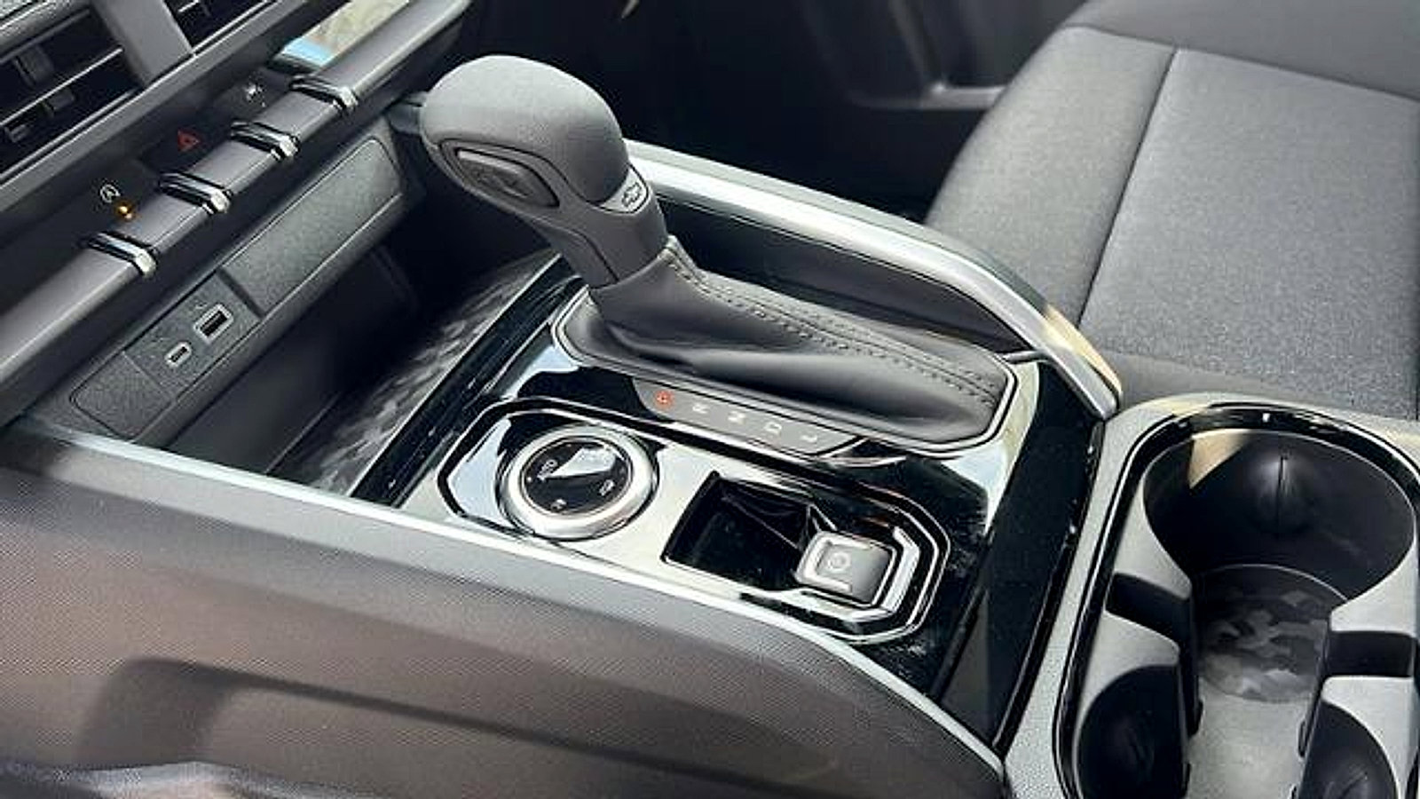 New 2026 Chevrolet Colorado W/T w/ WT Convenience Package II image 19