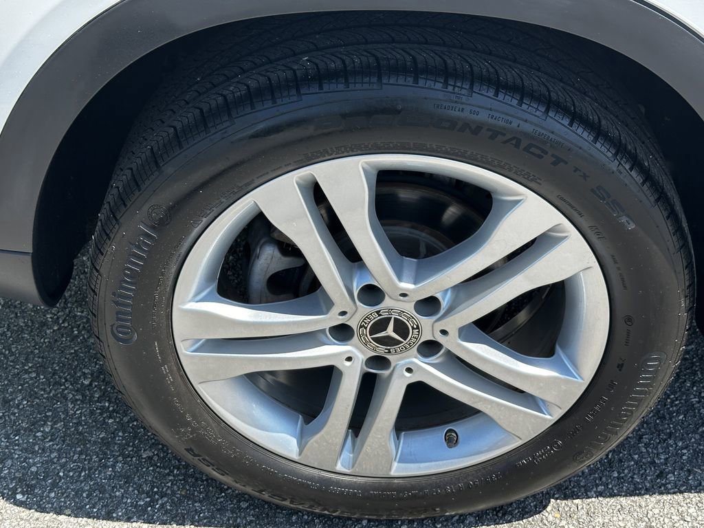 Certified 2020 Mercedes-Benz GLA 250 4MATIC image 20