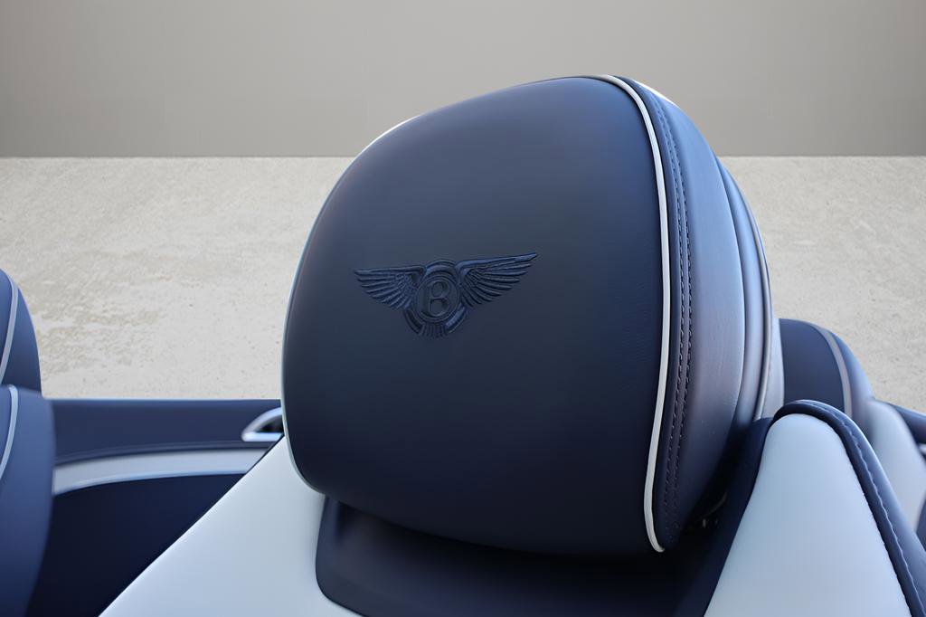 New 2026 Bentley Continental GTC image 16