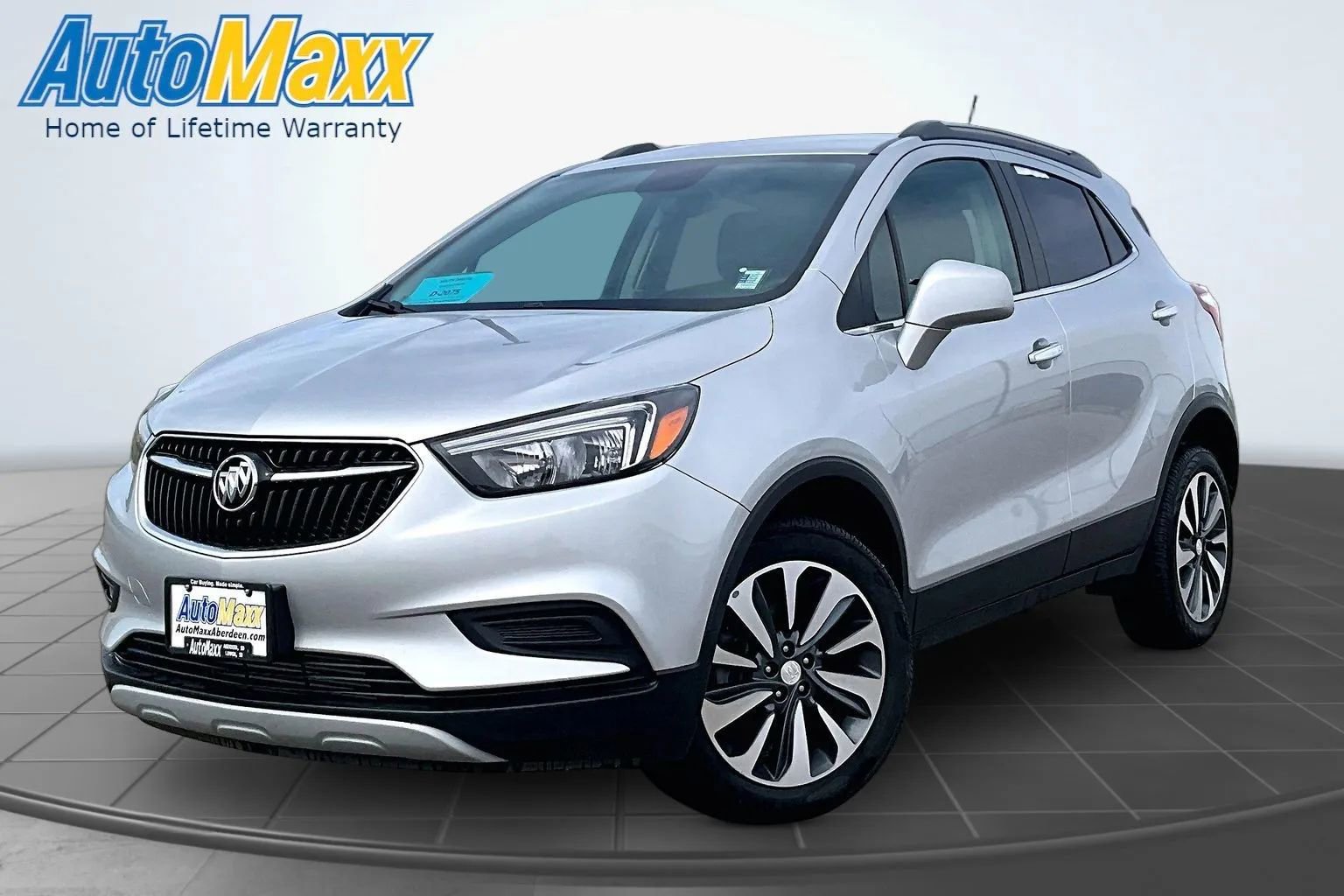 Used 2021 Buick Encore Preferred AWD/4WD image 1