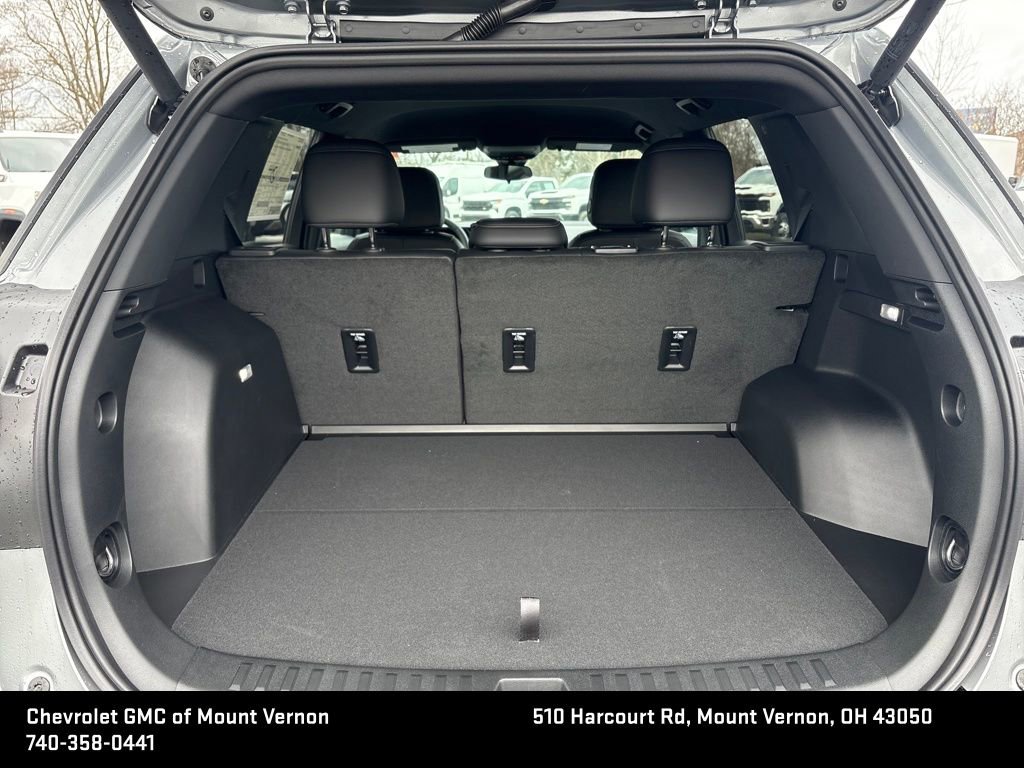 New 2026 GMC Terrain AT4 AWD/4WD image 24