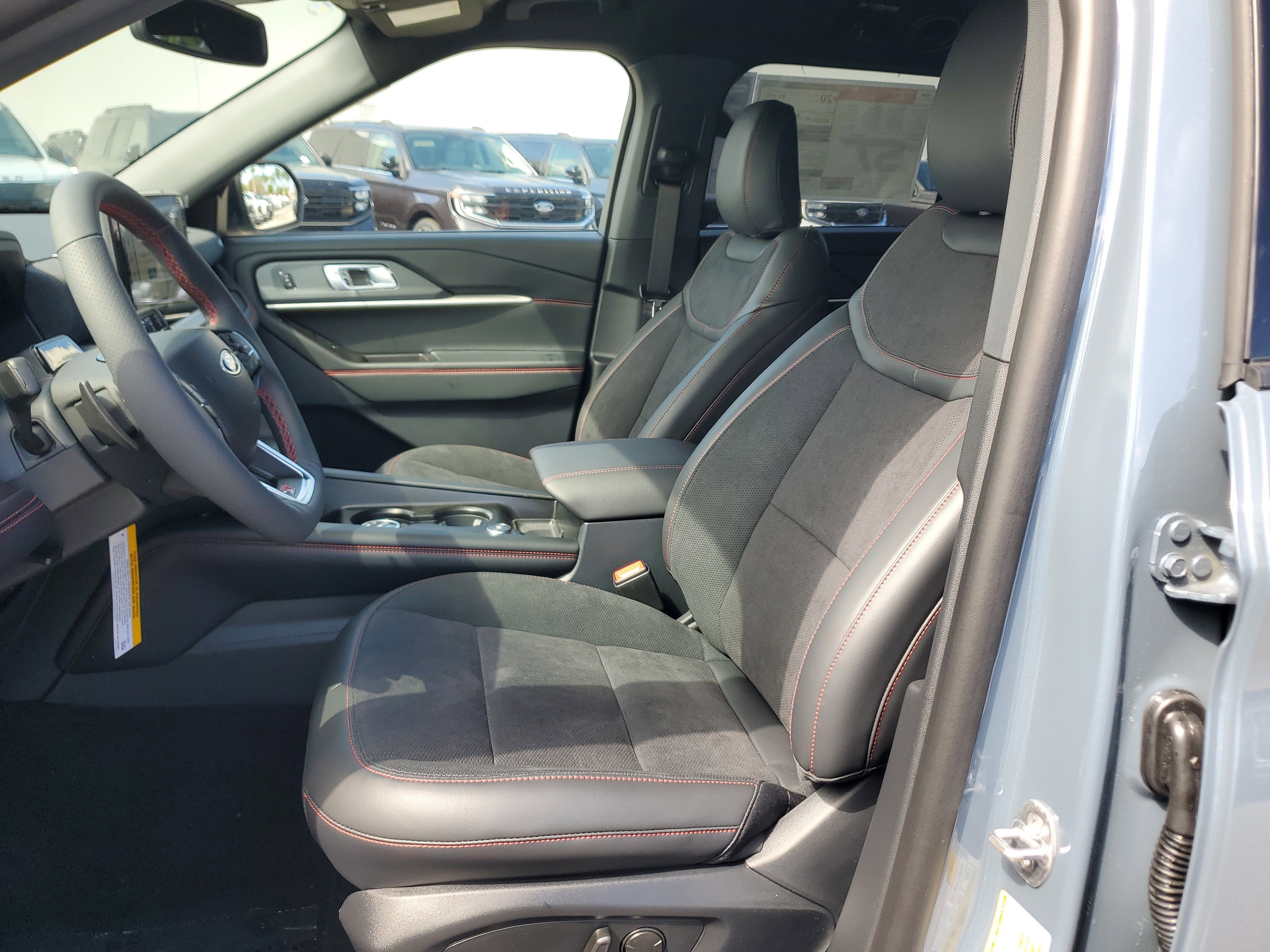 New 2026 Ford Explorer ST AWD/4WD image 10