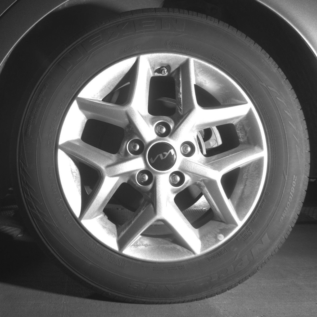 Used 2025 Kia Soul LX w/ LX Technology Package image 14