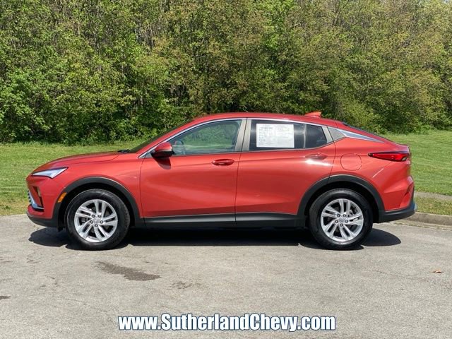 Used 2024 Buick Envista Preferred w/ Advanced Safety Package image 4