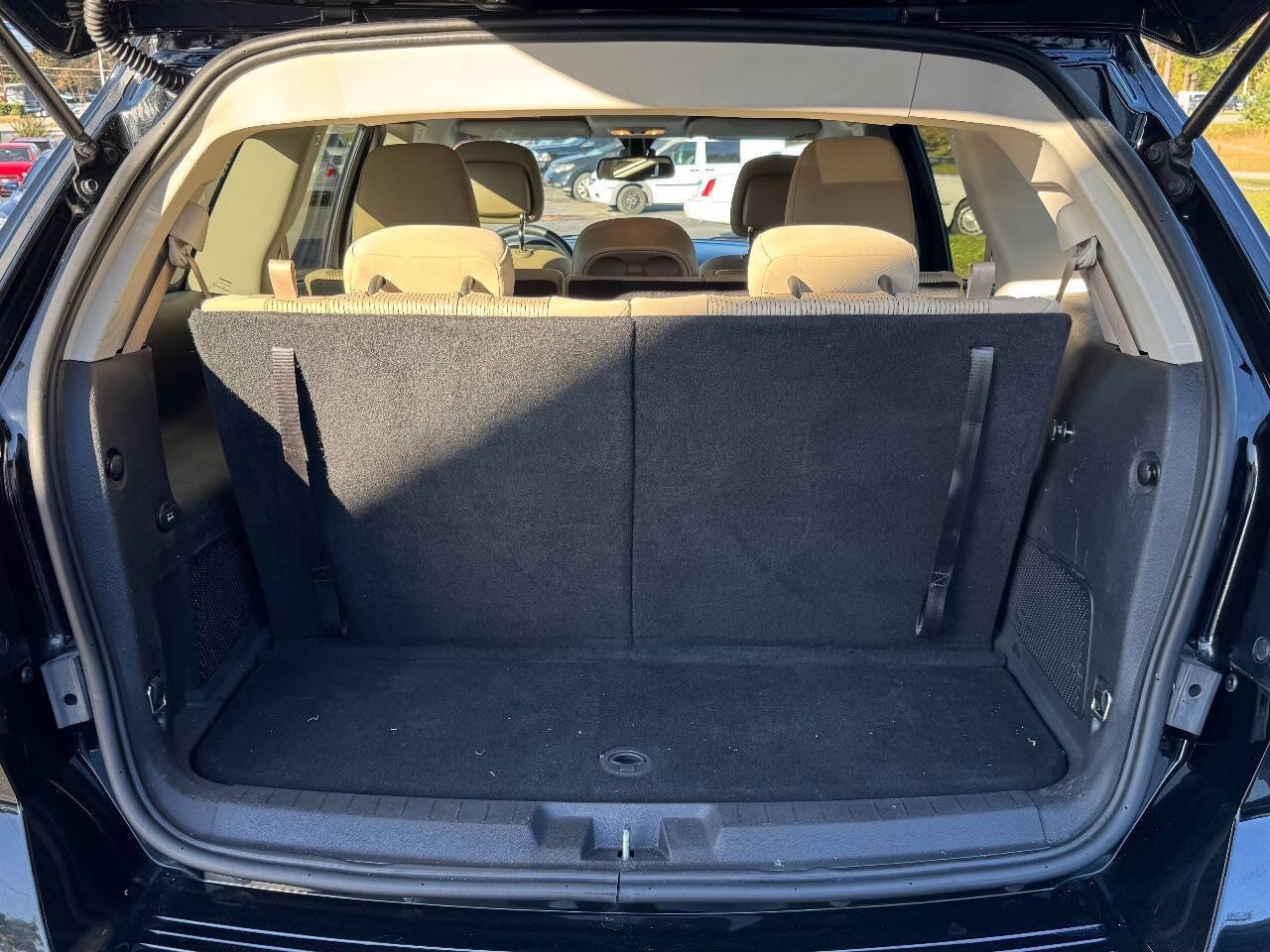 Used 2018 Dodge Journey SXT image 18