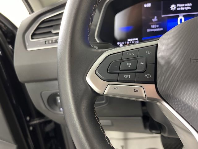 Used 2024 Volkswagen Tiguan S image 22