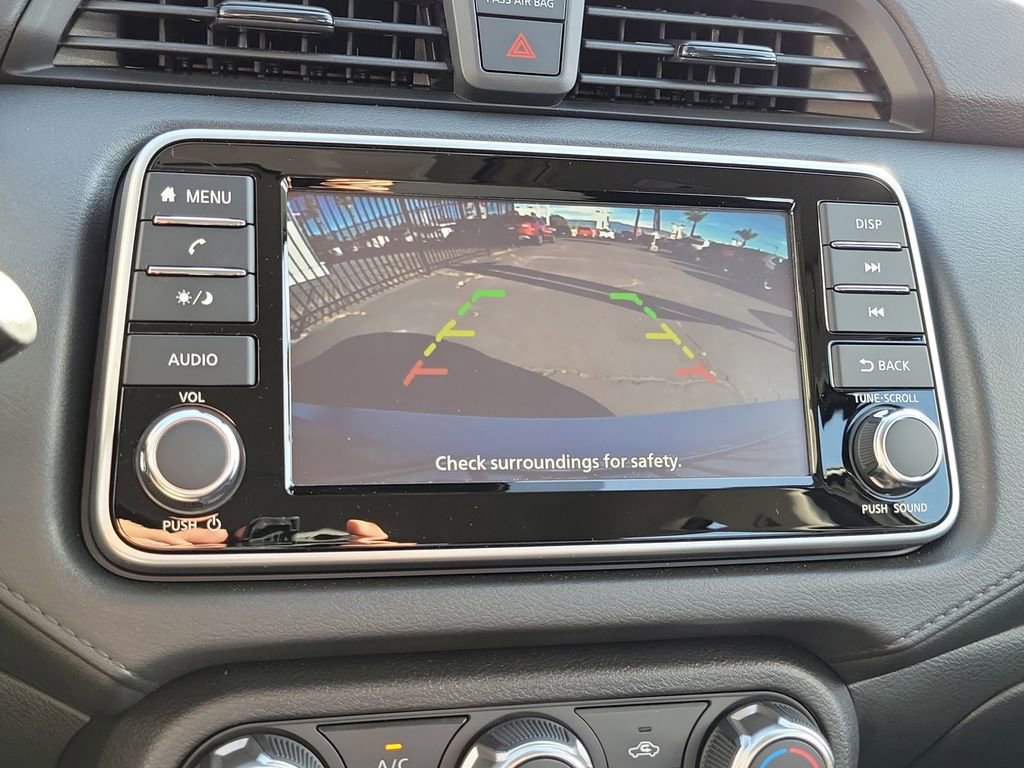 Used 2025 Nissan Versa S w/ Trunk Package image 9