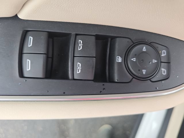 Used 2023 Buick Envision Essence w/ Technology Package I AWD/4WD image 29